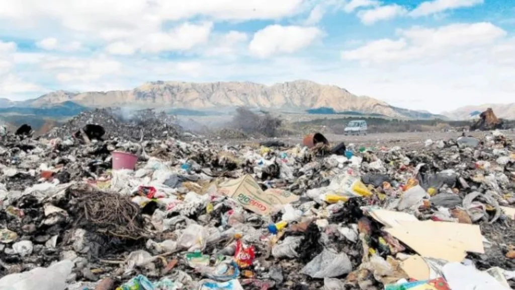 foto basural de capilla del monte punilla Provincia de Cordoba
